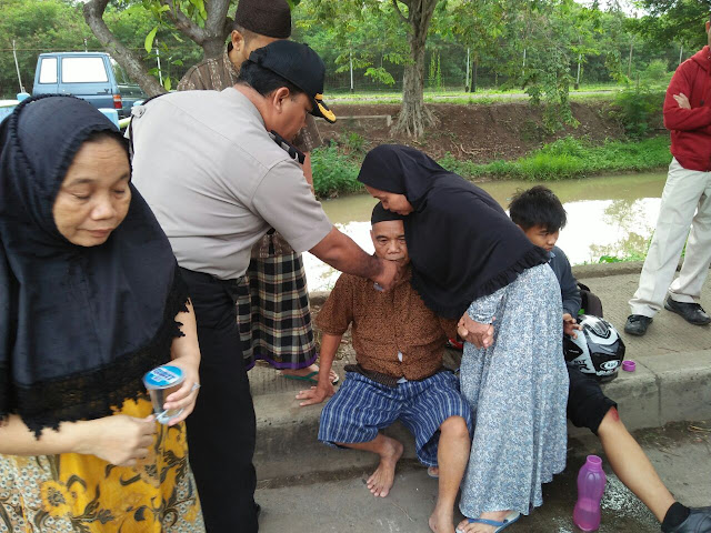 Marak Kecelakaan, Kapolsek ini Turun ke Lapangan