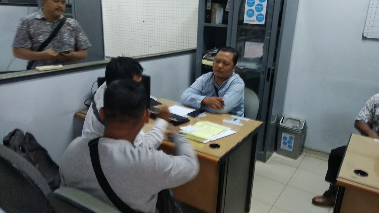 FIF Injak-injak Hukum, Paksa Tarik Motor Konsumen Gunakan Jasa Begal. Peran Polisi Dipertanyakan