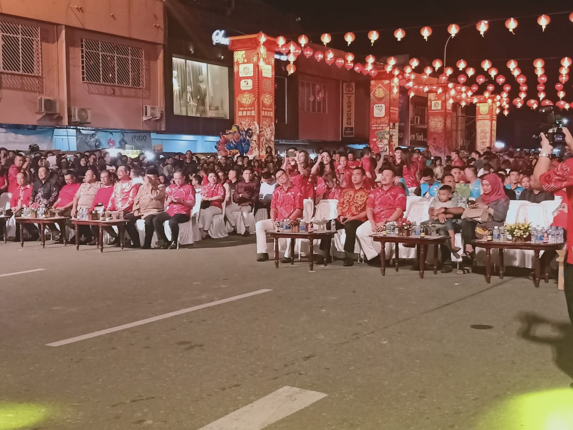 Damainya Malam Tahun Baru Imlek di Batam ( GONG XI FAT CHAI ) 