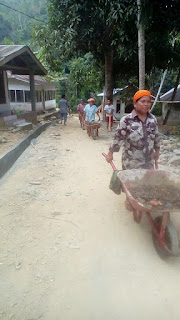 TERHARU WARGA DESA SANDEAN TONGA ,PADANG LAWAS UTARA  BERSYUKUR ADA DANA DESA.