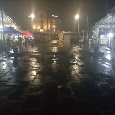 Kondisi Lokasi Binaan Pedagang Kaki Lima Taman Sari Jakarta Barat Memprihatinkan 