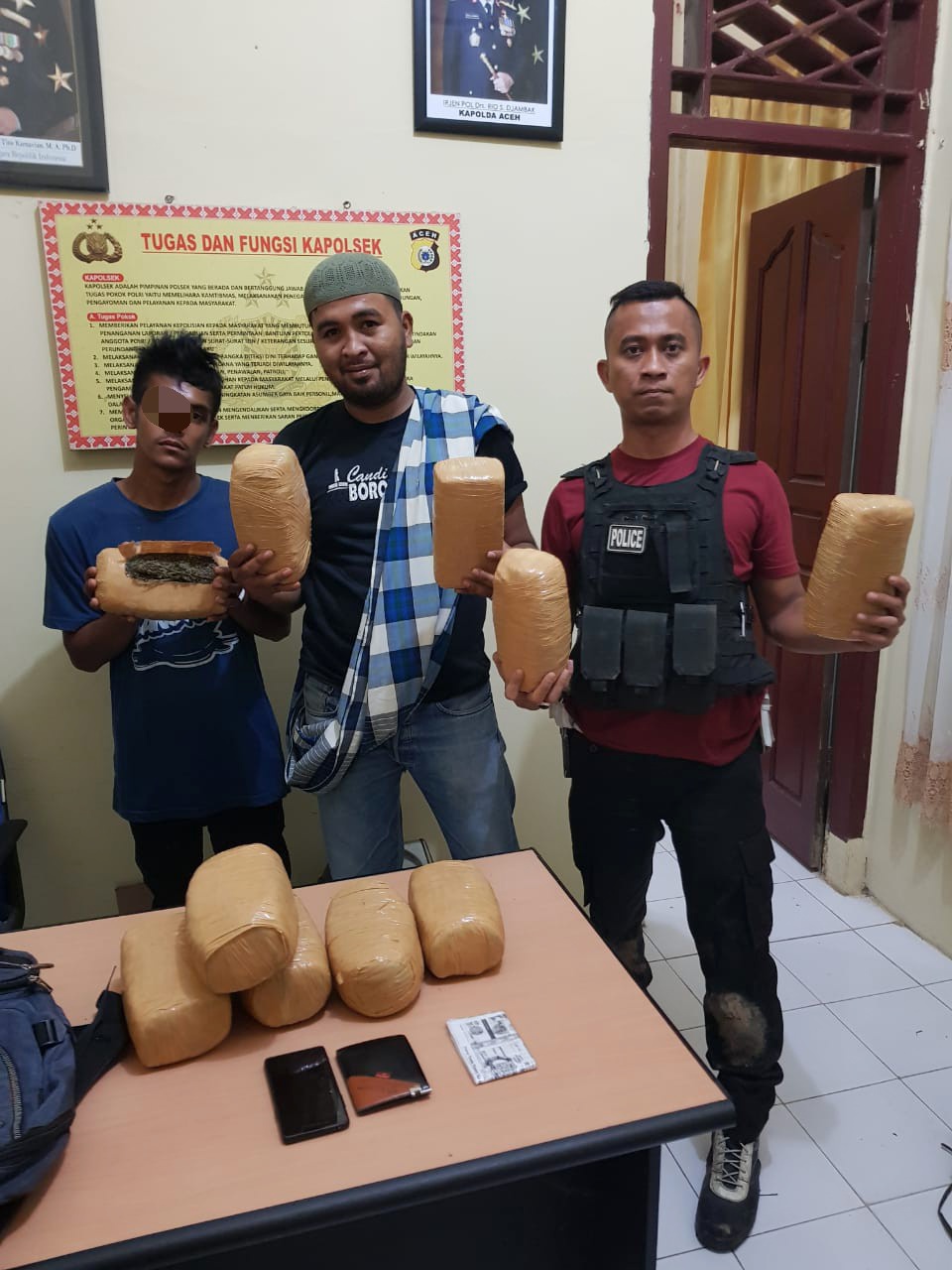 Polisi Berhasil Gagalkan Pengiriman Ganja Asal Aceh ke Medan Seberat 10 Kg 
