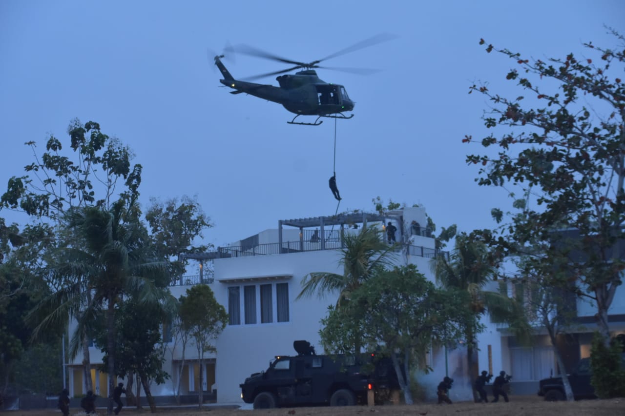 Kopassus Sukses Besar Laksanakan Latihan Puncak di  Pandeglang  Banten