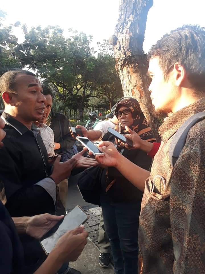 Mahalnya Harga Ayam dan Kerugian Masyarakat NTT Akibat Kebijakan Perusahaan Peternakan 