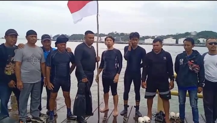 Kolaborasi TNI AL bersama PPMS Uji Coba Renang Selat Sekupang–Belakang Padang Sejauh 4,7 KM