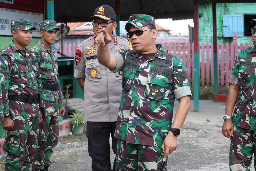 Pangdam Dan Kapolda Tinjau Udara Pemungutan Suara Ulang Kabupaten Deiyai