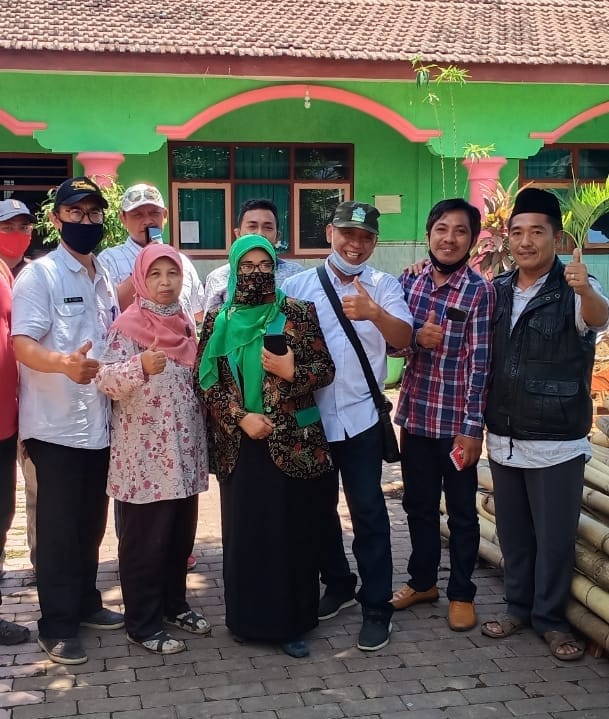 Turut Berpartisipasi Dalam Pelaksanaan Pembangunan Daerah, Garda Nusantara Gandeng Dispendik Melihat Pelaksanaan Proyek DAK di SDN Tebas 