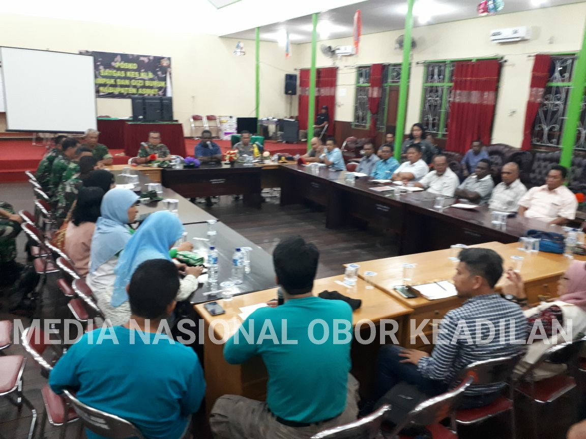 Tim UI Peduli Dampinggi Satgas KES TNI MELAKUKAN AKSI KE DISTRIK KOLF BRAZA