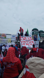 Demo Serikat Pekerja Nasional