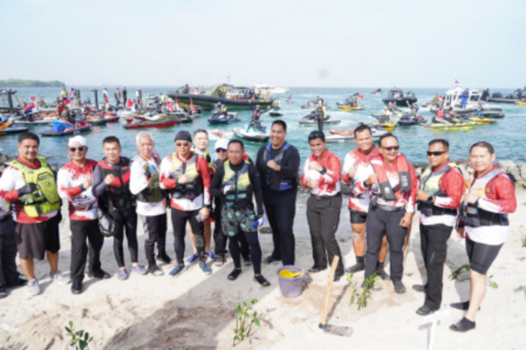 Kejuaraan Jetski Panglima TNI Cup 2024 Meriahkan HUT TNI ke-79 di Ancol