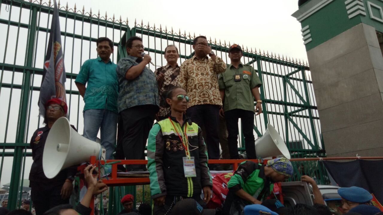 Temui Demonstran, Nur Yasin Siap Memperjuangkan Aspirasi Driver Online