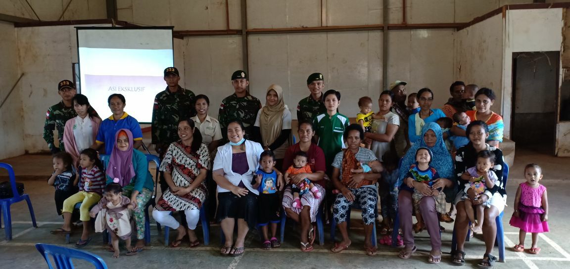 Pekan ASI Sedunia, Satgas 323/BP Kostrad Perbatasan Beri Pelayanan Kesehatan Gratis Bagi Ibu Dan Anak