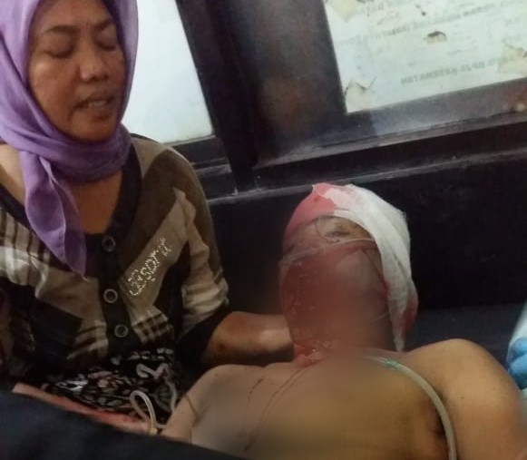Dua Kelompok Warga Desa kedawang kecamatan Nguling Pasuruan Terlibat Aksi Carok Massal 