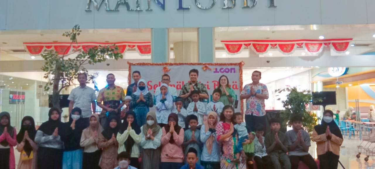 Icon Walk Mall Cimone Berbagi Kebahagiaan Ramadhan Bersama Warga Sekitar