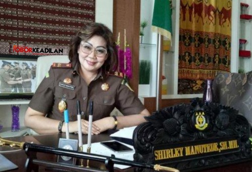 12 Kepala Desa diperiksa penyidik Kejari Kupang terkait korupsi pengadaan buku