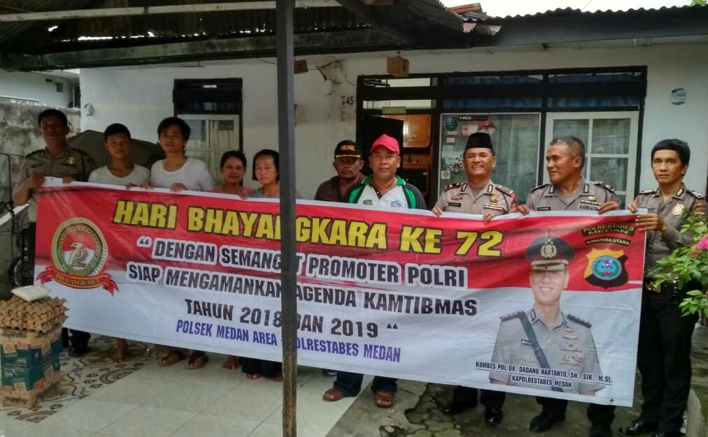 Untuk Menafkahi Ketiga Anaknya, Isteri Terpidana Teroris Jadi Tukang Cuci