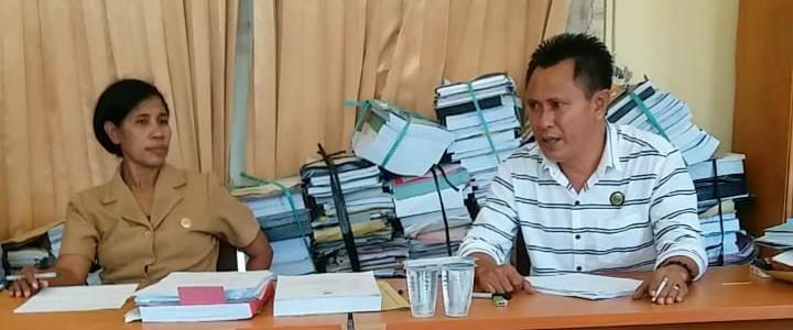 Charli Li'an Anggota DPRD Rote Ndao " Kesal " Direktur  RSUD Ba'a Menutupi Kesalahan.