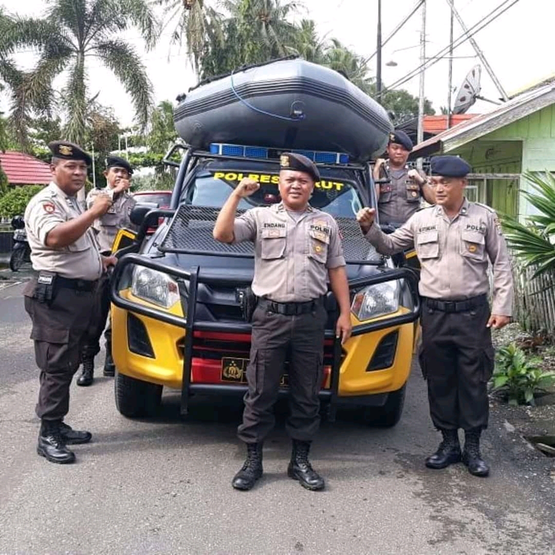 Air Sungai Bengaris Meluap, Ratusan Rumah Warga Jalan Di Muara Teweh Direndam Banjir