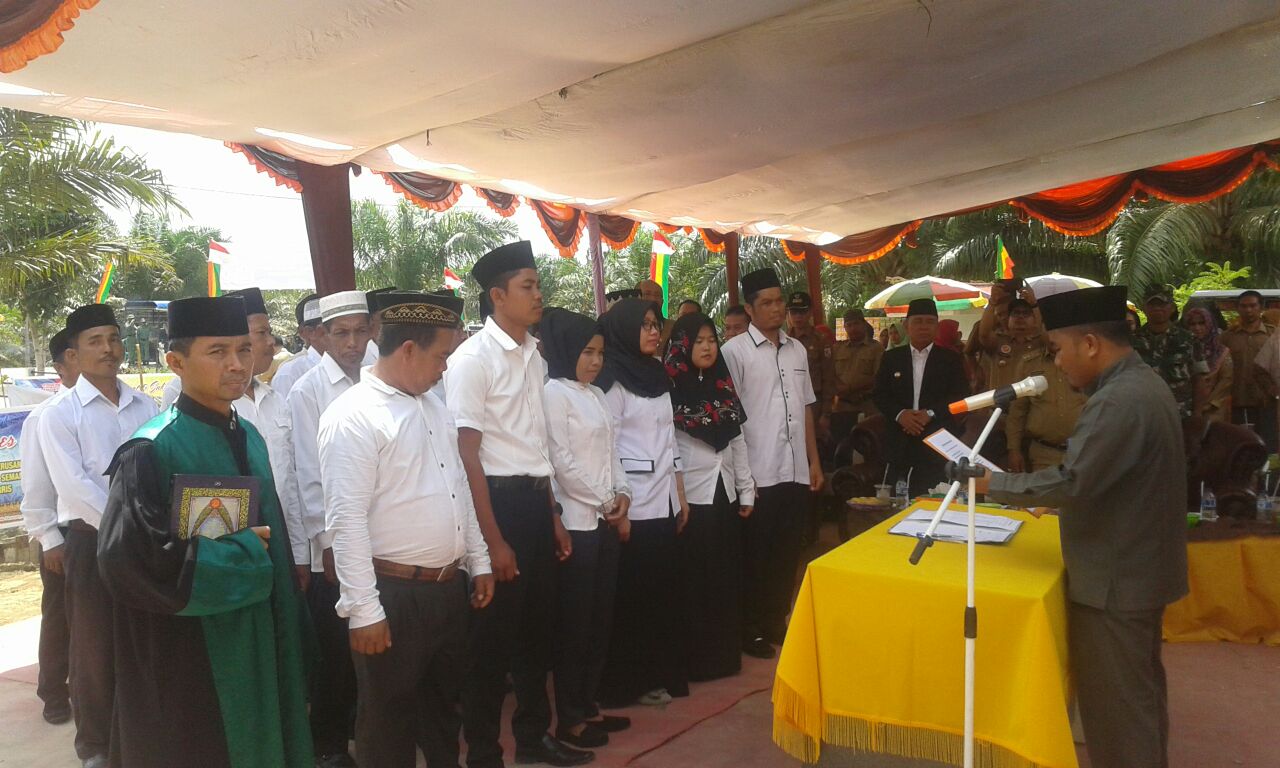 Bupati Harris Melantik Pejabat Eselon IV Setingkat Kepala UPTD