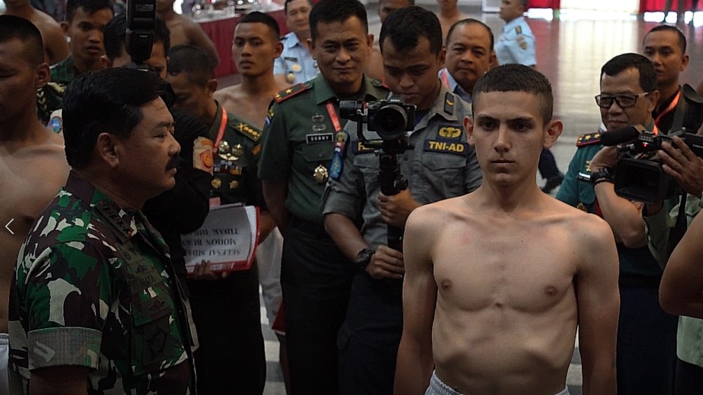 Lulus Akmil, Enzo Zenz Allie Ternyata Fasih Berbahasa Prancis Ingin Jadi Kopassus