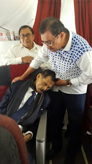 BREAKING NEWS : DL Sitorus  Meninggal Dunia di Pesawat