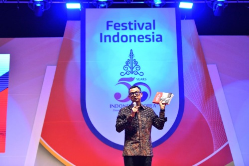 Jadi Tokoh Inspiratif Dunia, Biografi Jokowi Tulisan Dirut PLN Terbit di Korea