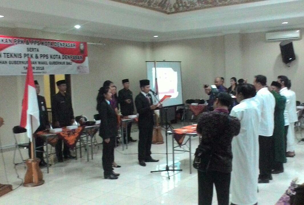 Pelantikan Panitia PPK Dan PPS se-Kota Denpasar Anggota Di Harapkan Bertindak Netralitas