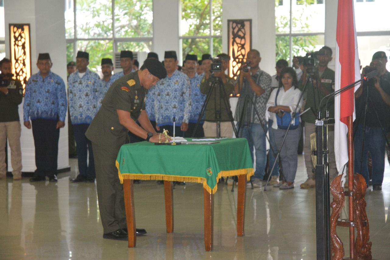 Serah Terima Jabatan Kasdam XVII Cenderawasih