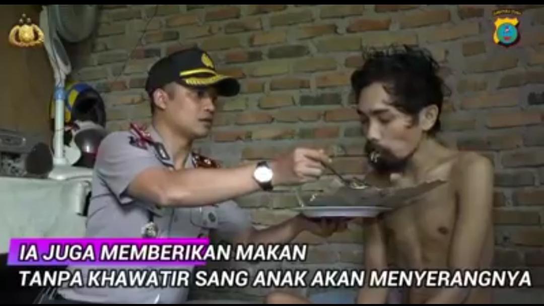 Berawal Dari Warung Sedekah, Polsek Sunggal Evakuasi Pemuda yang Dipasung