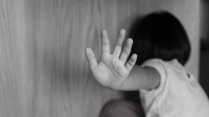Cabuli Anak Kandung Berusia 8 Thn, Isteri Polisikan Suaminya Ke Polres Tanggamus