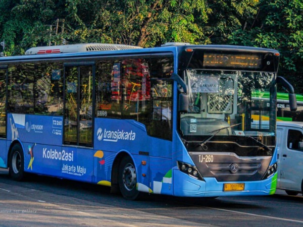 Pemda DKI Kelebihan Bayar Subsidi Ke Transjakarta Rp 415,9 miliar