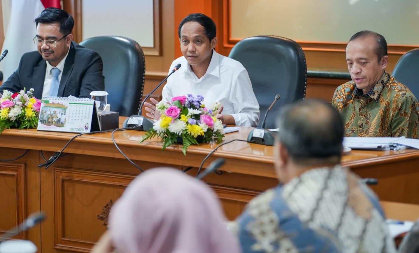 "Kasus Ladang Ganja Bromo 2024: Sidang Dimulai di Pengadilan"  
