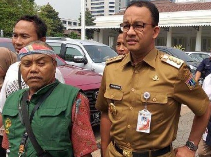 Ahirnya Anies  Urung Beri Penghargaan Diskotek Colosseum