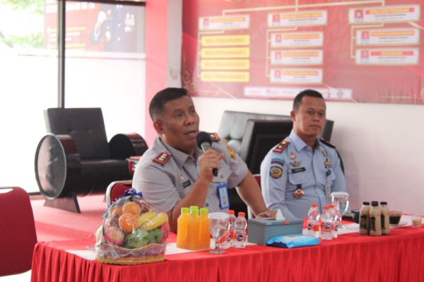 OPTIMALKAN TUGAS DAN FUNGSI KINERJA, KAKANWIL JABAR SAMPAIKAN PENGUATAN KEPADA JAJARAN RUTAN DEPOK