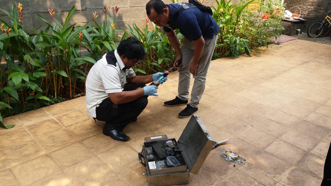 Rumah Mardani Ali Sera dilempar BOM MOLOTOV oleh Orang Tak di Kenal