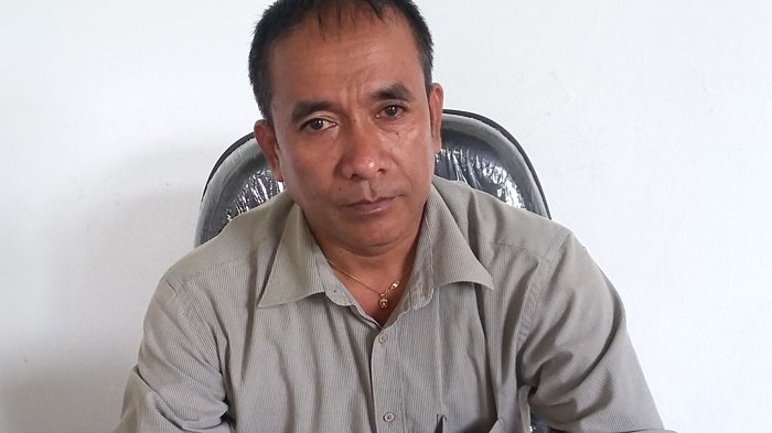 KETUA KPU SUMBA BARAT DAYA OTORITER PIMPIN RAPAT PLENO KPU, BAWASLU SUMBA BARAT DAYA BUTA DAN TULI