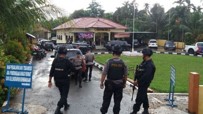 Mapolsek Marosebo, Jambi Diserang Dua Polisi Mengalami Luka- Luka