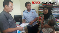 IBU RUMAH TANGGA DITANGKAP SAAT SELUNDUPKAN GANJA KE RUTAN KLAS I TANJUNG GUSTA.