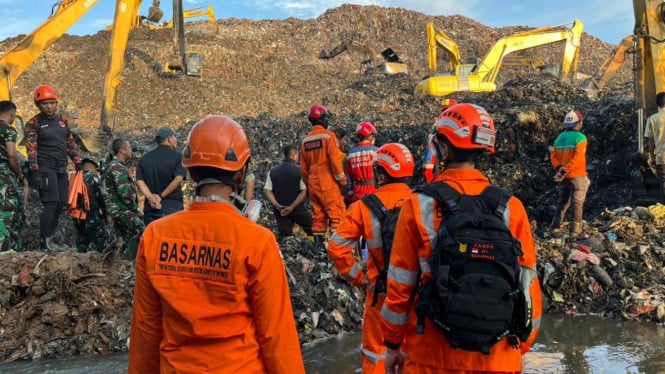 Longsor Masif di Tempat Pembuangan Sampah Bantargebang Tewaskan Empat Pekerja, Basarnas Ungkap Data Terkini