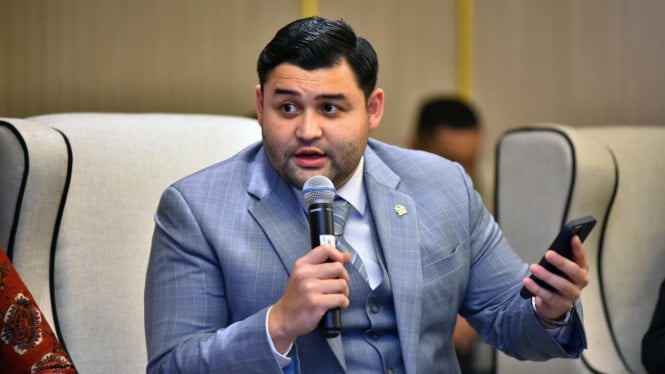 DPR Dukung Regulasi Ketat Media Sosial untuk Anak: Perlindungan Generasi Digital Menjadi Prioritas Utama