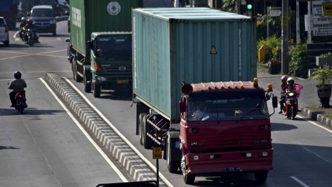 Polda Metro Jaya Tegaskan Pembatasan Operasional Truk Besar Selama Periode Mudik Lebaran 2026