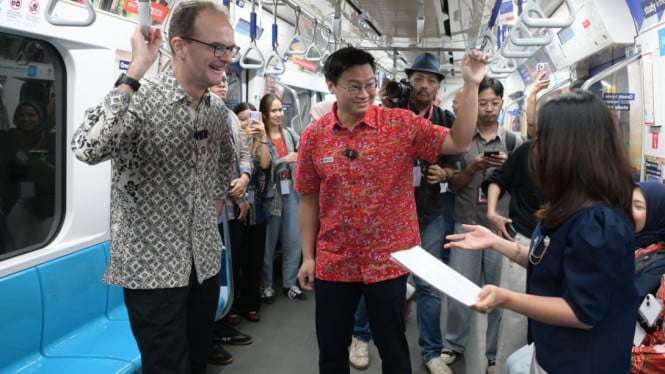 British Council Luncurkan Kampanye Inovatif Study UK di Stasiun MRT Jakarta, Buka Peluang Studi ke Inggris untuk Generasi Muda Indonesia