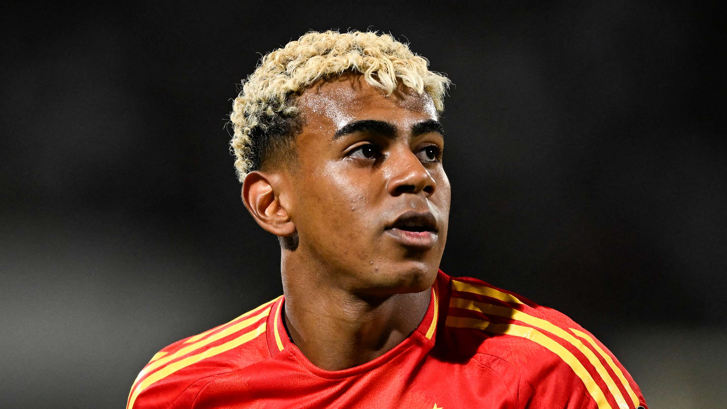 Desain Kostum Timnas Spanyol untuk Piala Dunia 2026 Terungkap, Menampilkan Warna Merah Tua dan Garis Kuning Tradisional