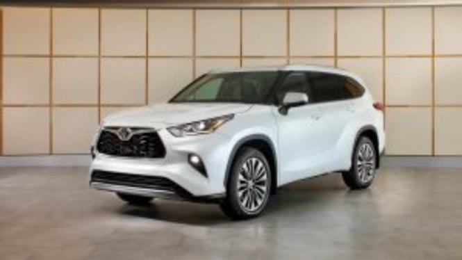 Toyota Highlander Kehilangan Momentum: Dari Pemimpin Pasar hingga Tertinggal oleh Kompetitor Sendiri