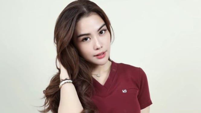Ibu Cindy Rizky Aprilia Buka Suara Atas Tuduhan Pelakor, Ungkap Skenario Penipuan dari Suami Maissy Pramaisshela