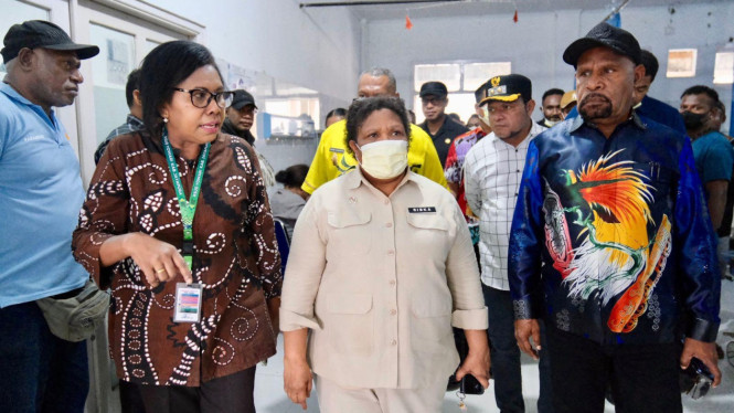 Wamendagri Ribka Haluk Desak RSUD Yowari Perbaiki Standar Pelayanan Kesehatan Masyarakat Papua