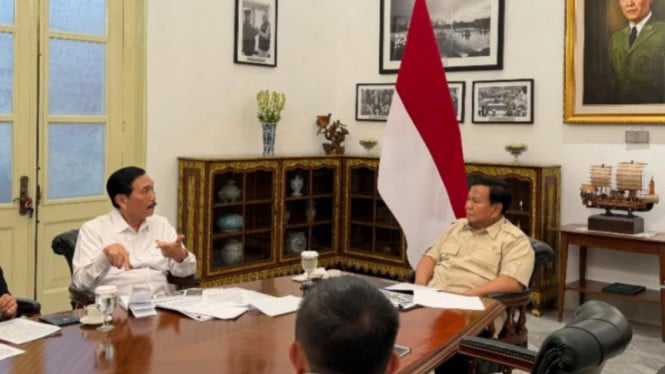 Luhut Ungkap Kapabilitas Militer Iran: Drone Canggih Beroperasi dari Kedalaman Laut