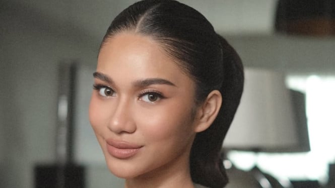 Selebgram Azizah Salsha Umumkan Hubungan Asmara dengan Nadhif Zahiruddin, Publik Ramai Berkomentar