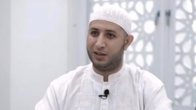 Syekh Ahmad Al Misry Terjerumus dalam Skandal Pelecehan: Kredibilitas Pendakwah Tersorot Setelah Identitas Terungkap