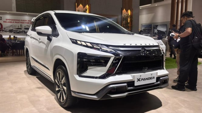 Perang Harga MPV Lokal: Toyota Avanza, Veloz, Daihatsu Xenia, dan Mitsubishi Xpander Raih Kepercayaan Konsumen
